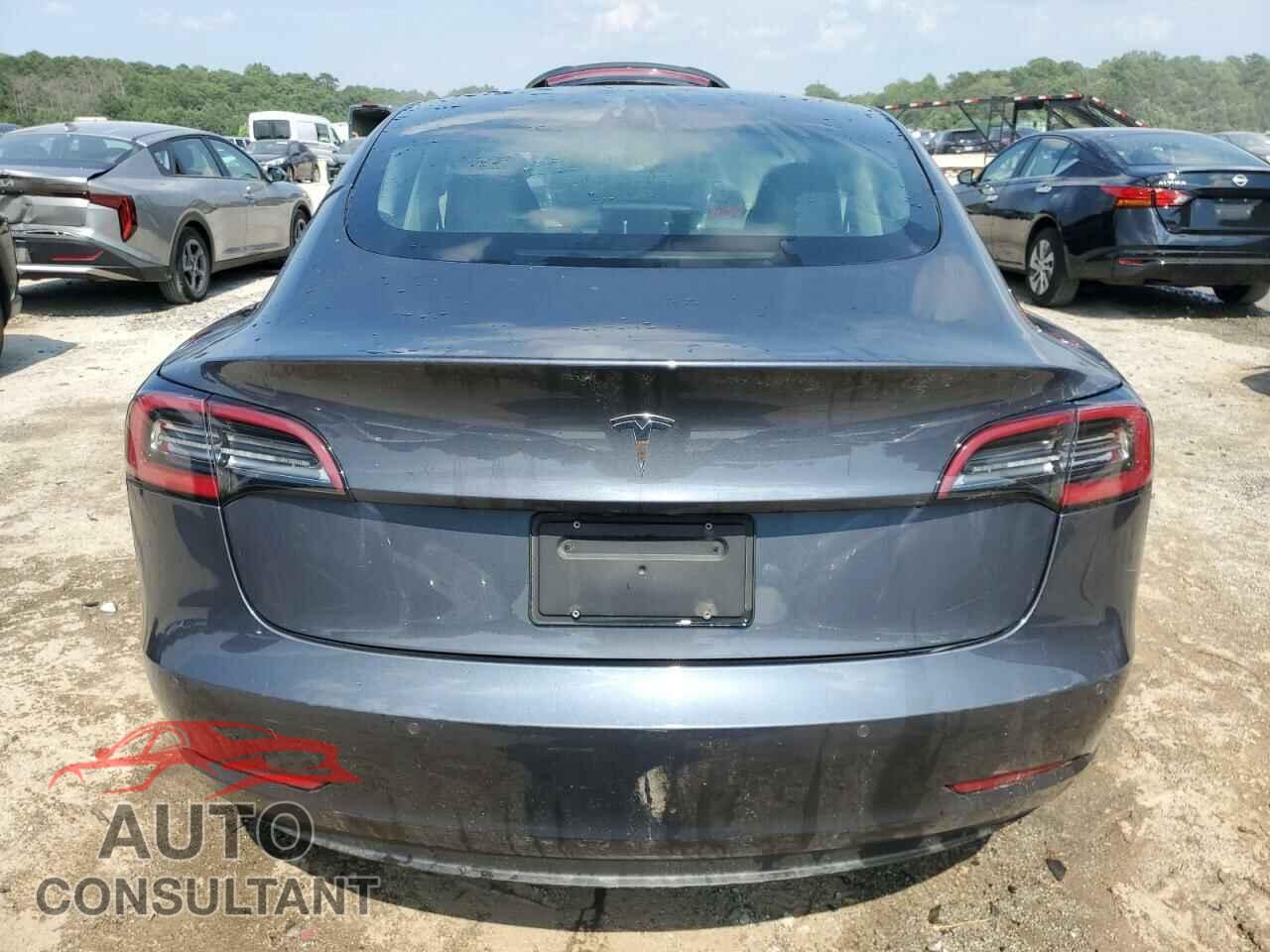 TESLA MODEL 3 2022 - 5YJ3E1EA6NF368570