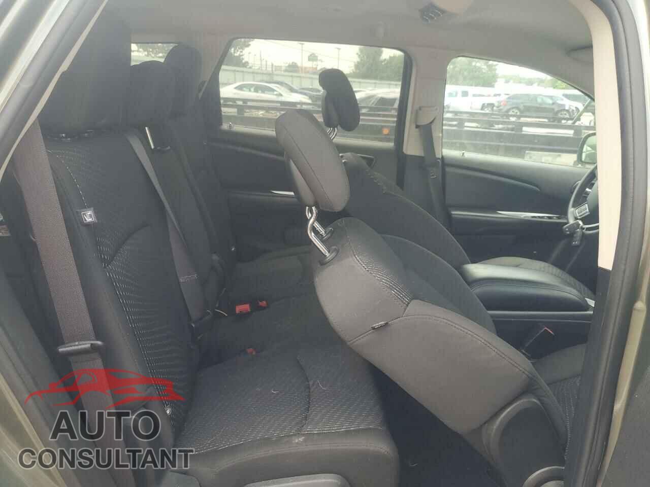 DODGE JOURNEY 2017 - 3C4PDCBG3HT536633