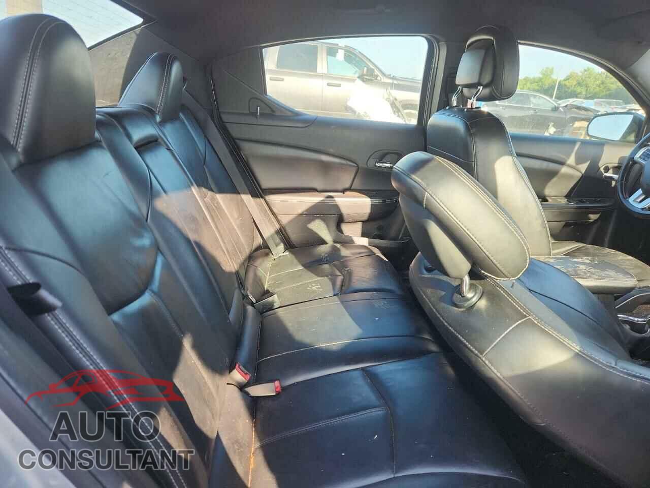 DODGE AVENGER 2011 - 1B3BD2FB4BN524521