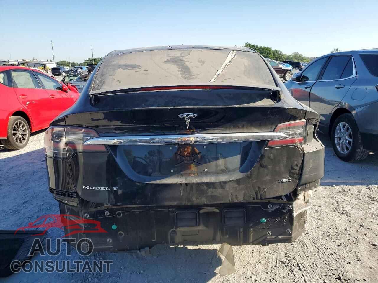 TESLA MODEL X 2016 - 5YJXCDE21GF026707