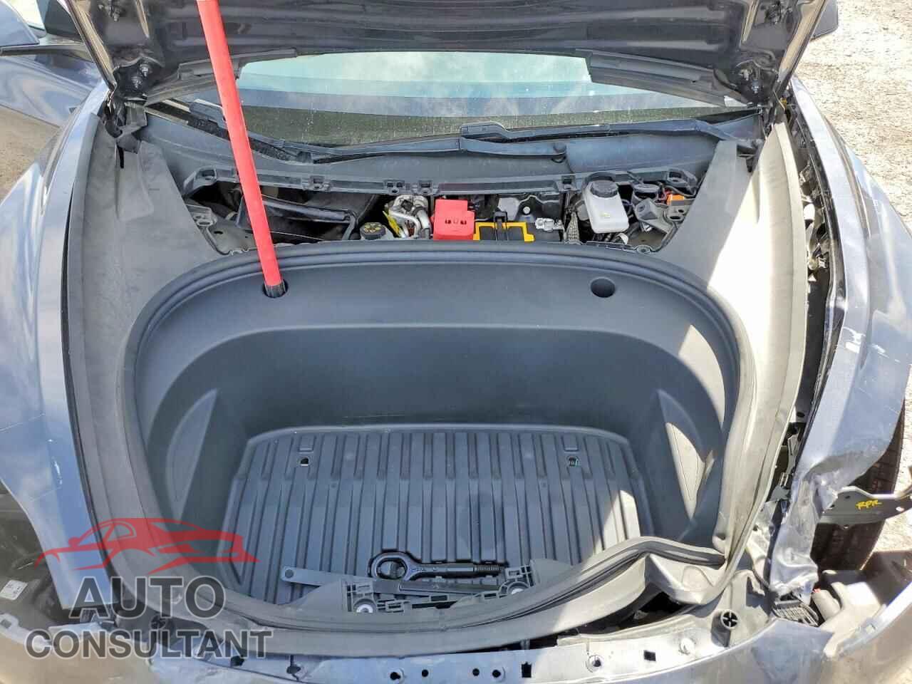 TESLA MODEL 3 2021 - 5YJ3E1EA0MF072085