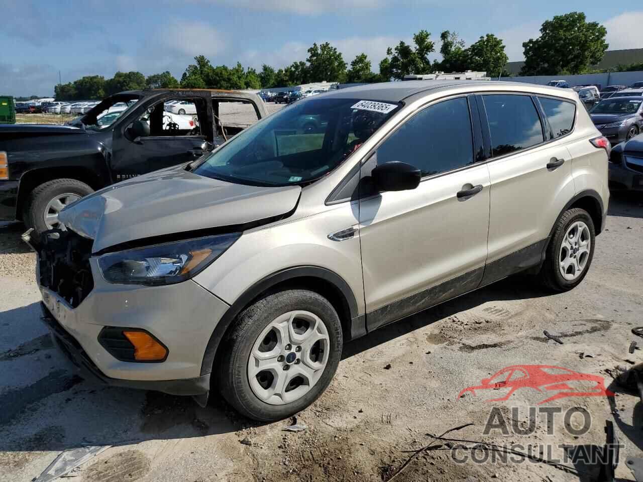 FORD ESCAPE 2018 - 1FMCU0F75JUB24874