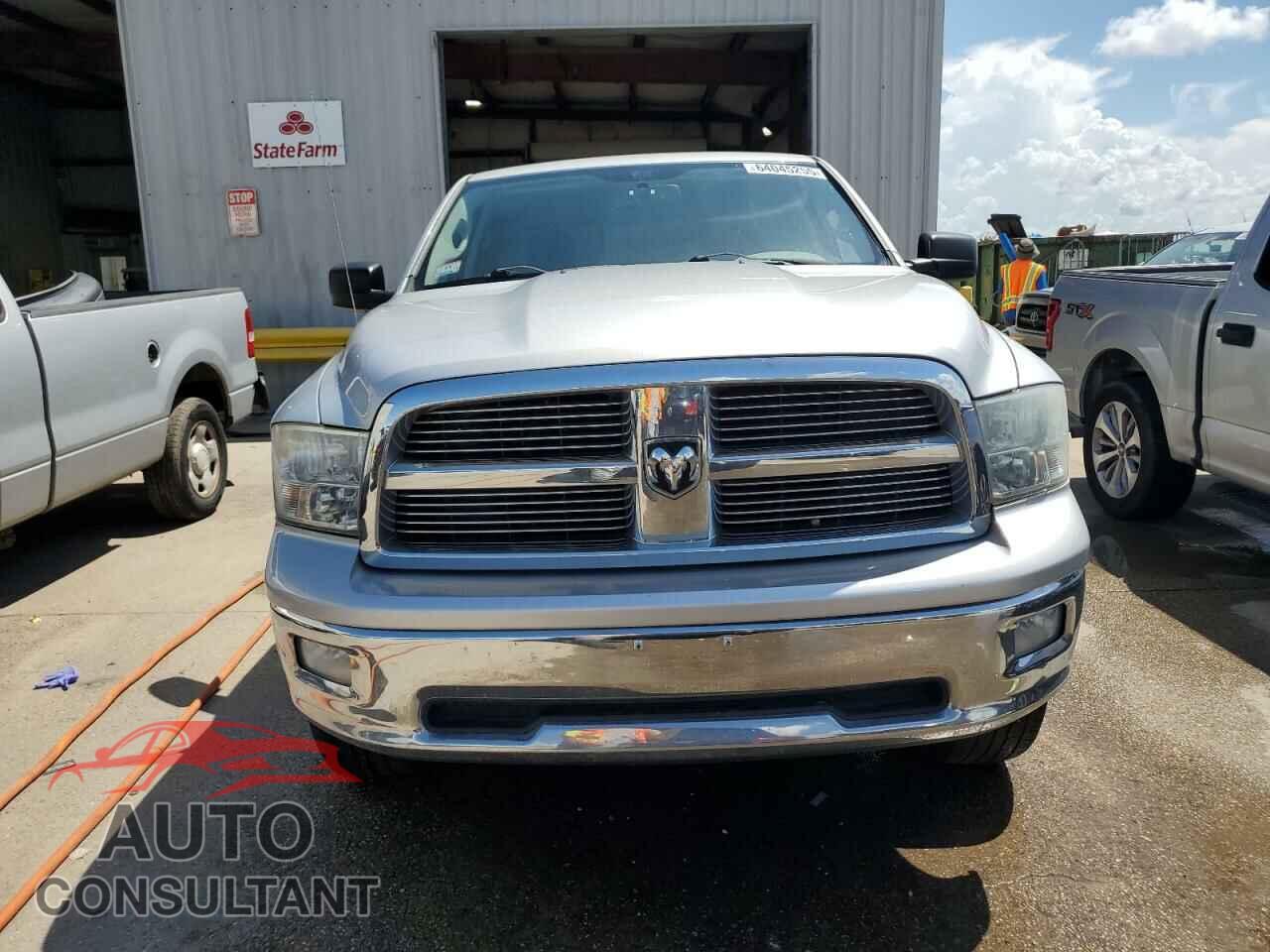 DODGE RAM 1500 2012 - 1C6RD7LT0CS109665