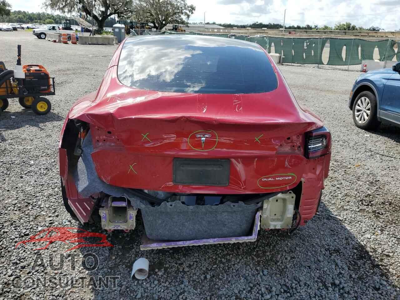 TESLA MODEL 3 2022 - 5YJ3E1EB4NF252583