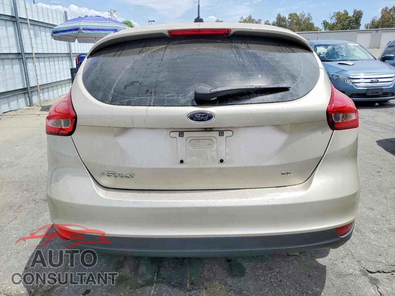 FORD FOCUS 2017 - 1FADP3K24HL285329