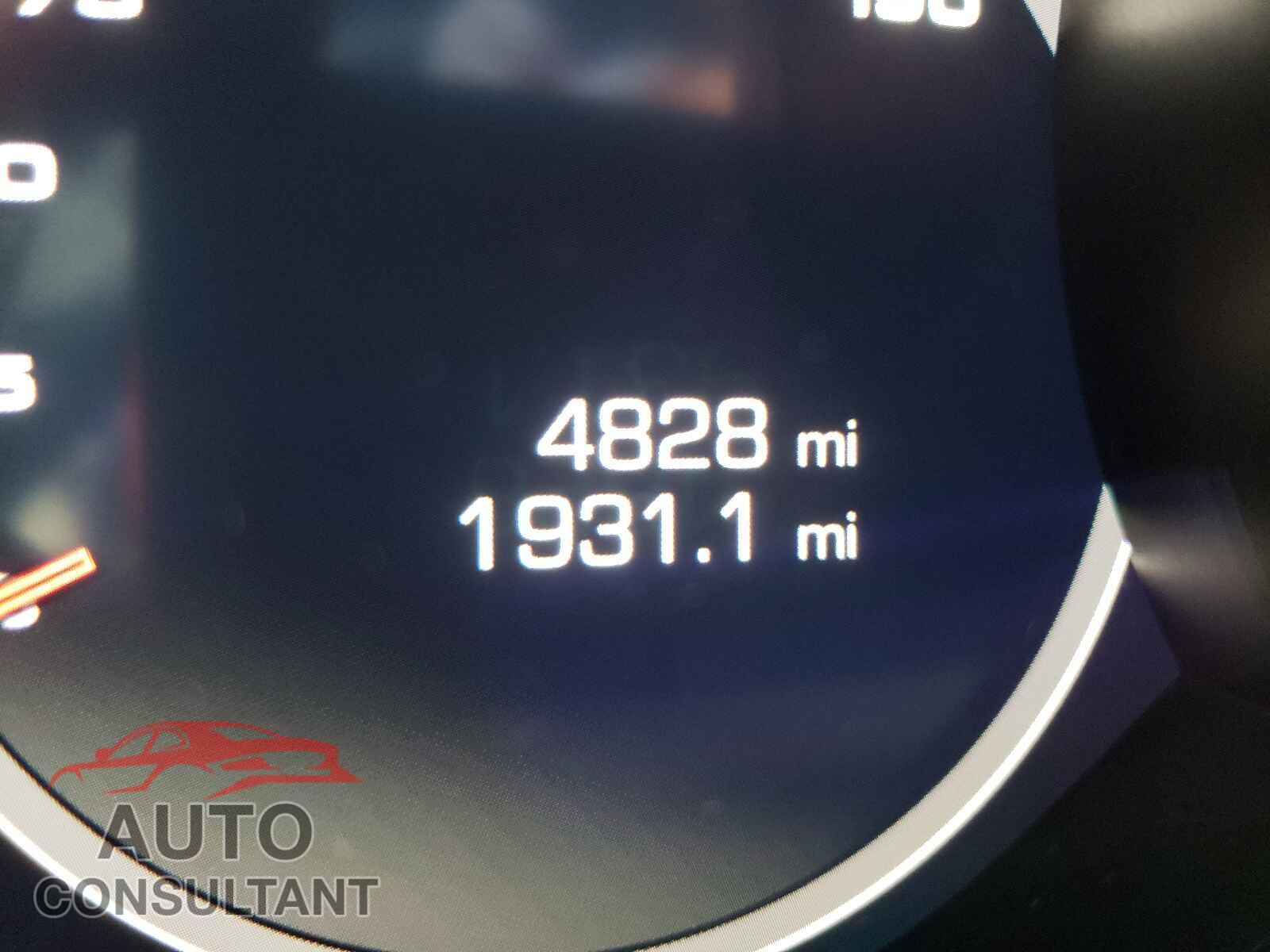 PORSCHE PANAMERA 2020 - WP0AA2A75LL100171