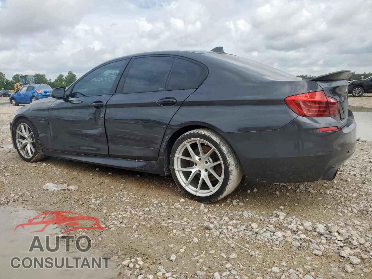 BMW 5 SERIES 2014 - WBA5B1C55ED484340