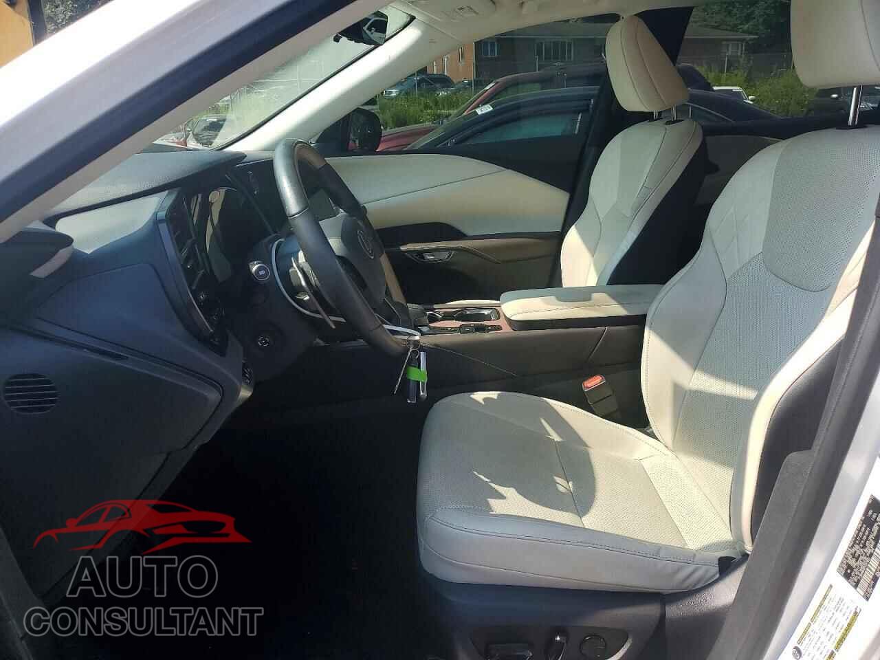 LEXUS UNKNOWN 2023 - 2T2BBMCAXPC021822