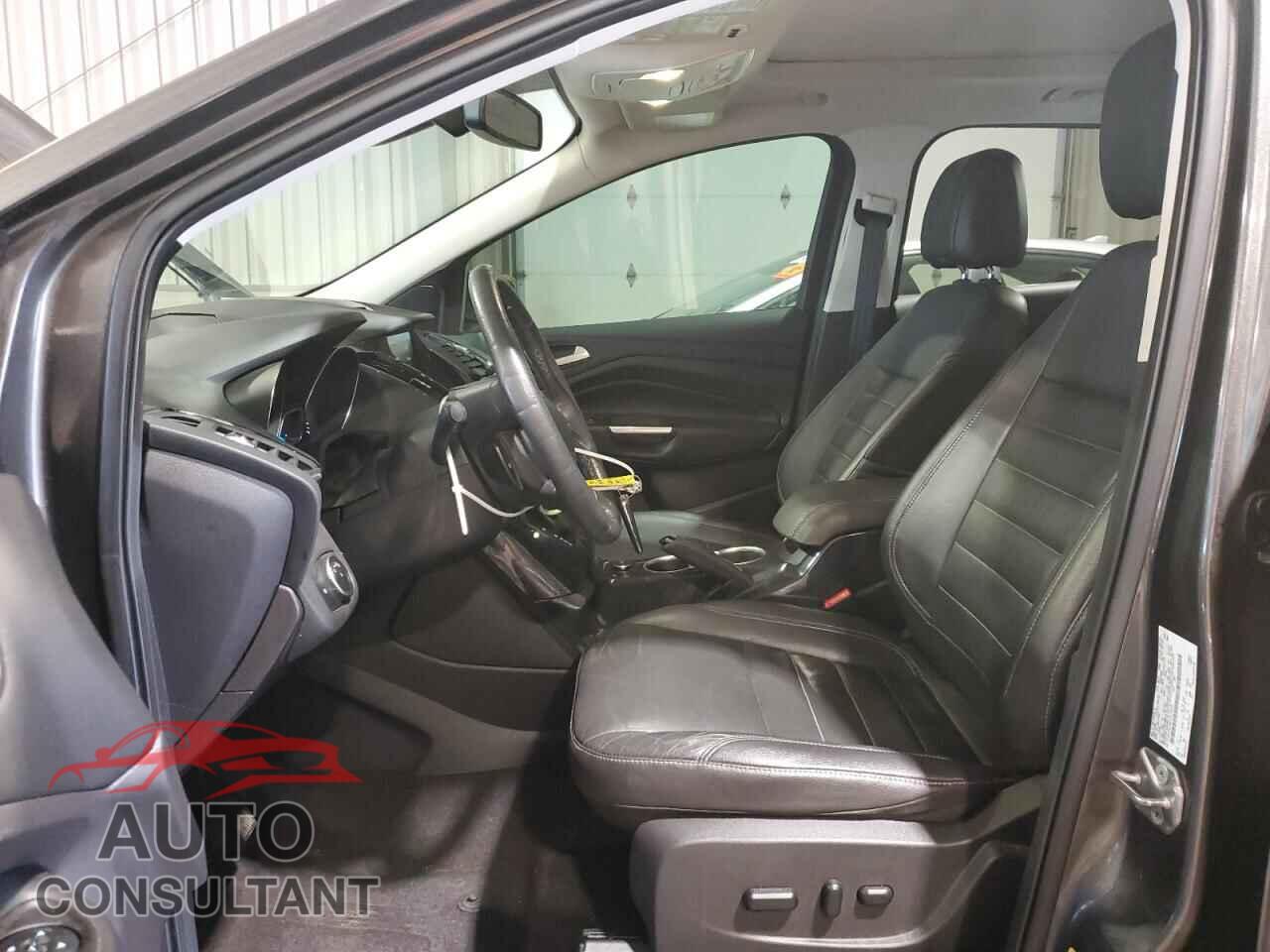 FORD ESCAPE 2015 - 1FMCU9J98FUC75695