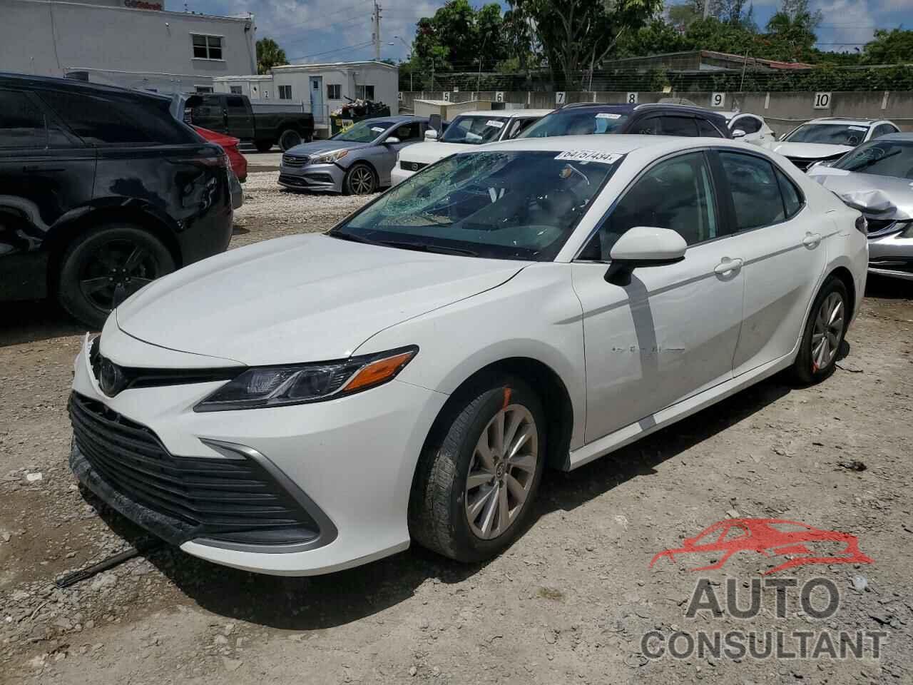 TOYOTA CAMRY 2023 - 4T1C11AK0PU797901