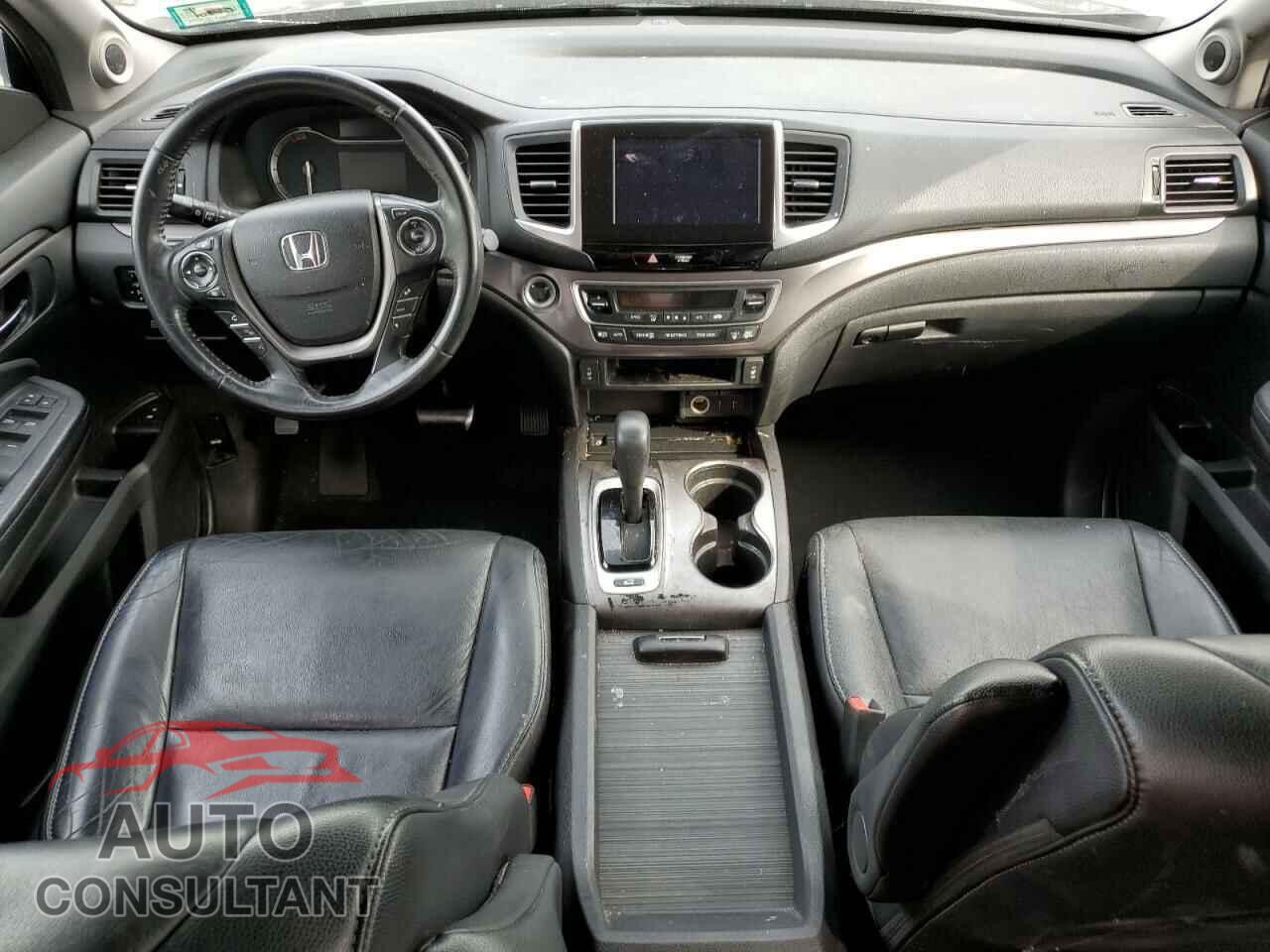 HONDA PILOT 2018 - 5FNYF6H74JB044415