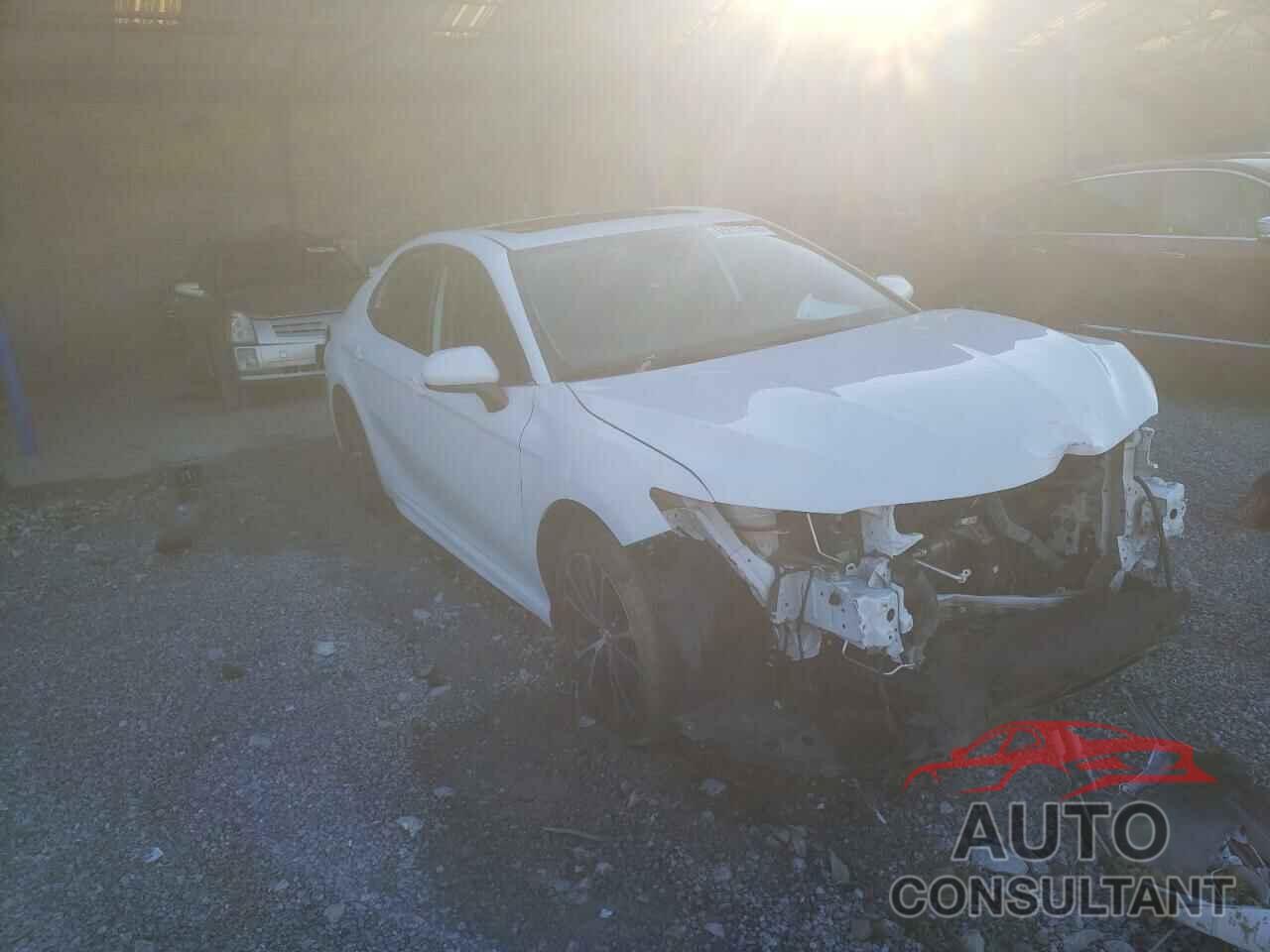 TOYOTA CAMRY 2019 - 4T1B11HK5KU798651