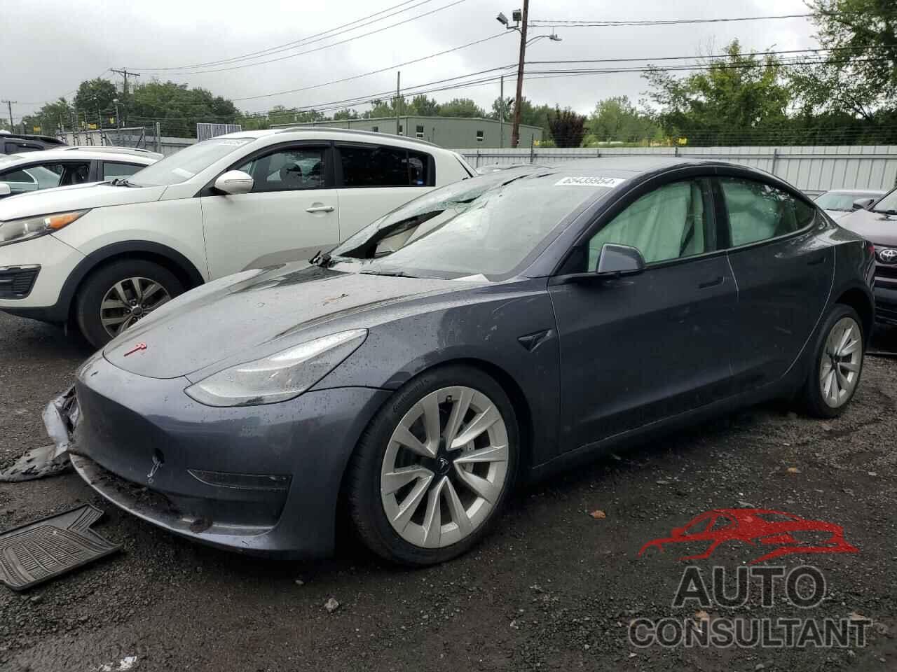 TESLA MODEL 3 2022 - 5YJ3E1EA2NF303148