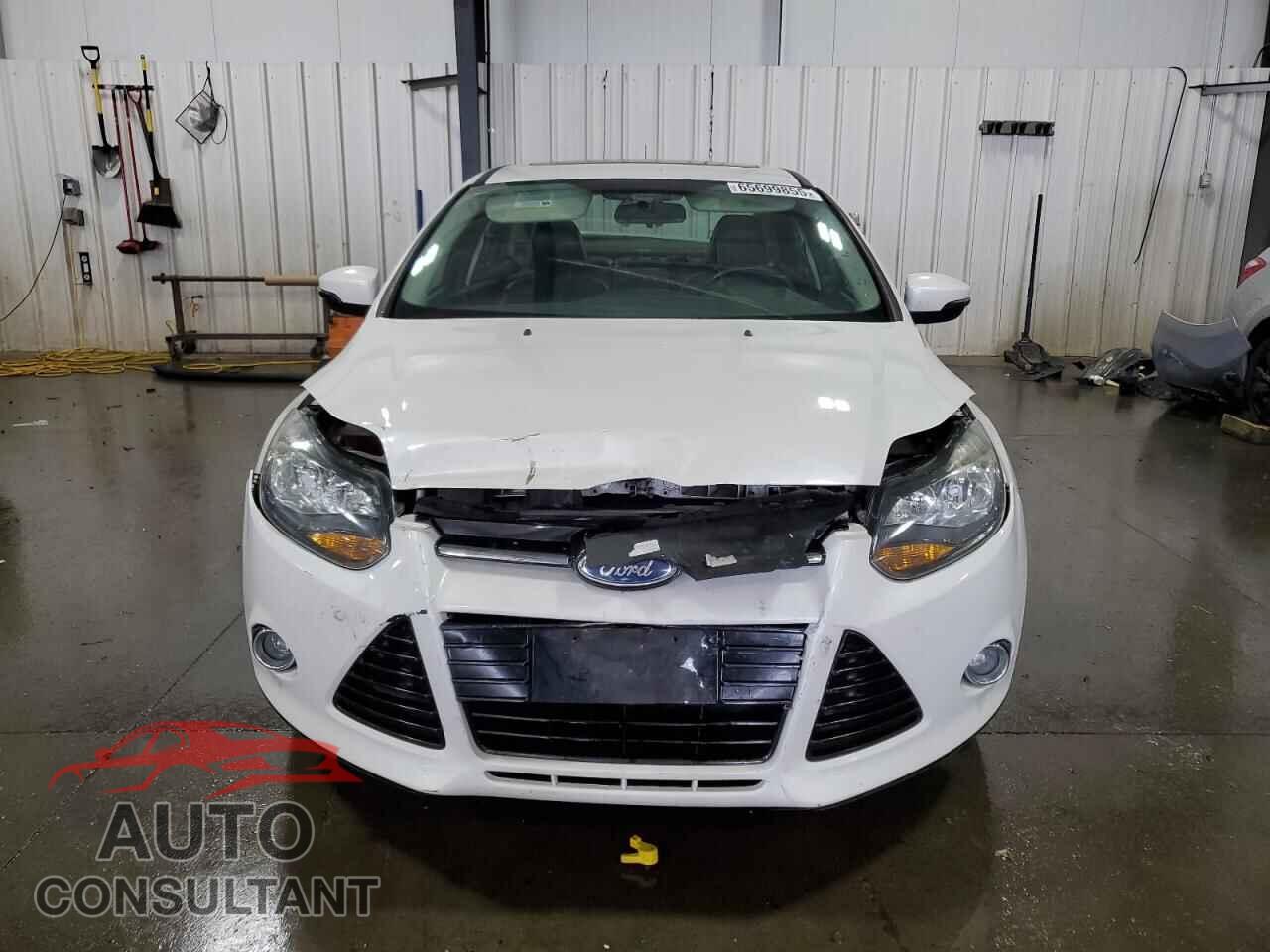 FORD FOCUS 2014 - 1FADP3J21EL420635