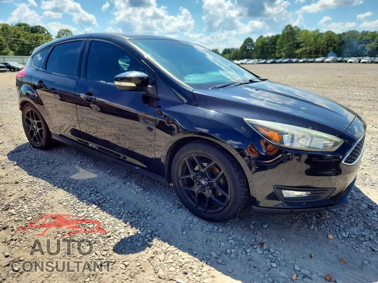 FORD FOCUS 2016 - 1FADP3K27GL330133