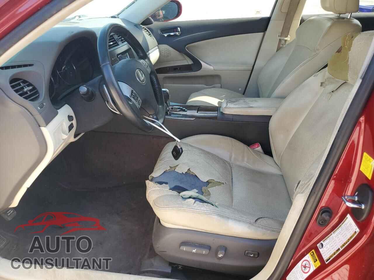 LEXUS IS 2011 - JTHBF5C26B5142696