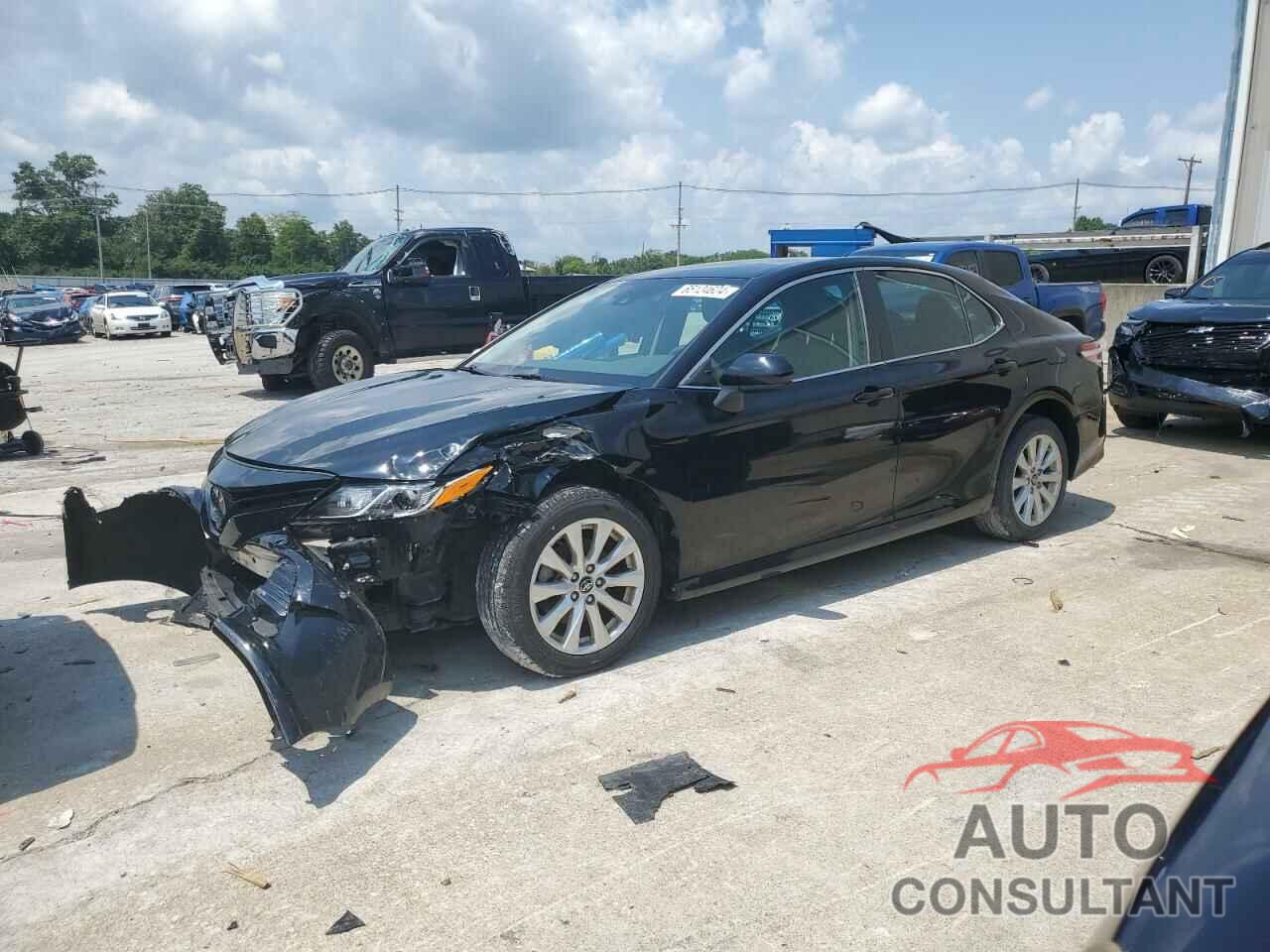 TOYOTA CAMRY 2019 - 4T1B11HK0KU820183