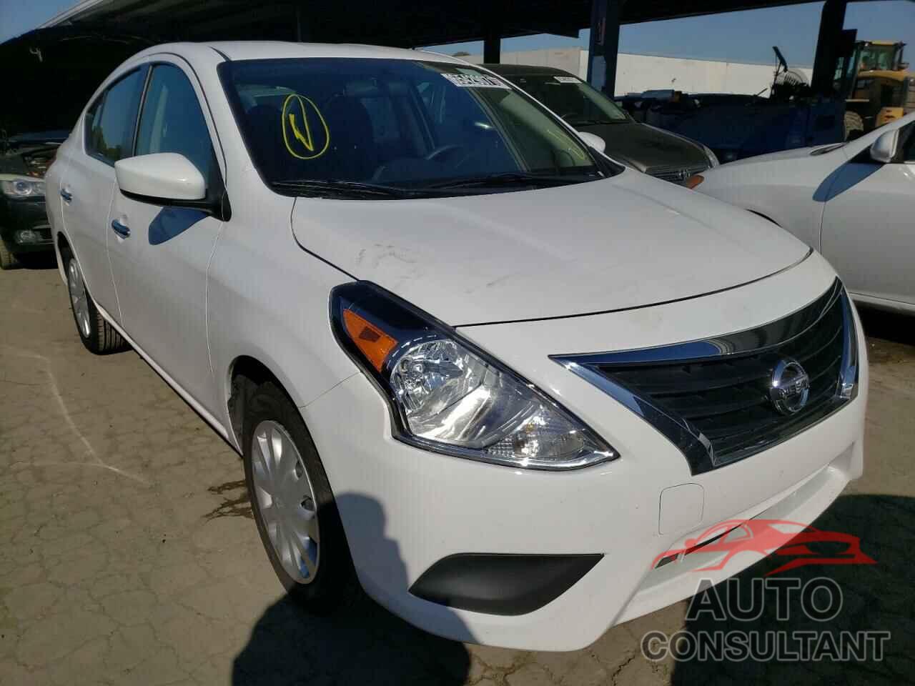 NISSAN VERSA 2019 - 3N1CN7AP3KL864312