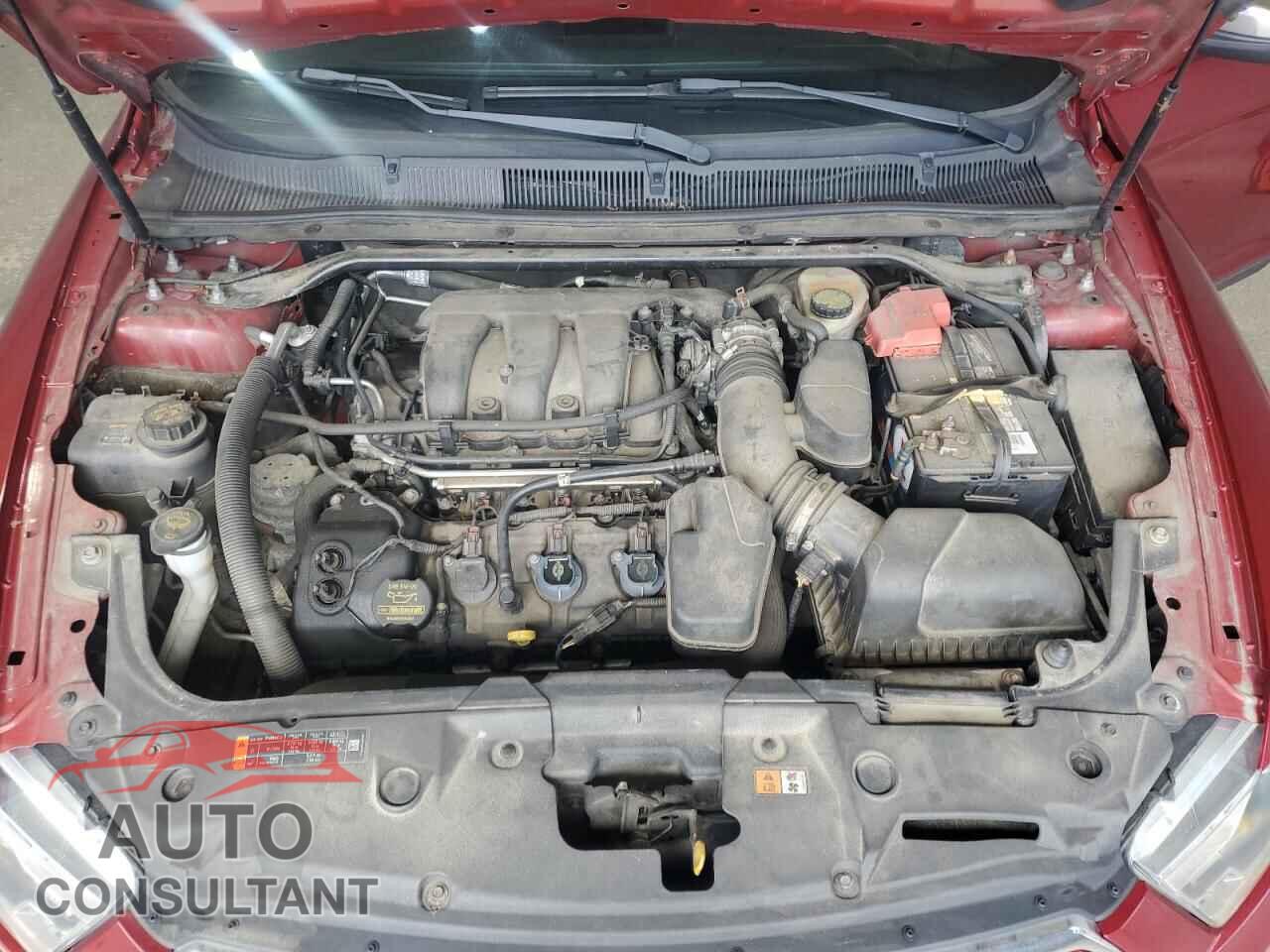 FORD TAURUS 2013 - 1FAHP2J82DG202372