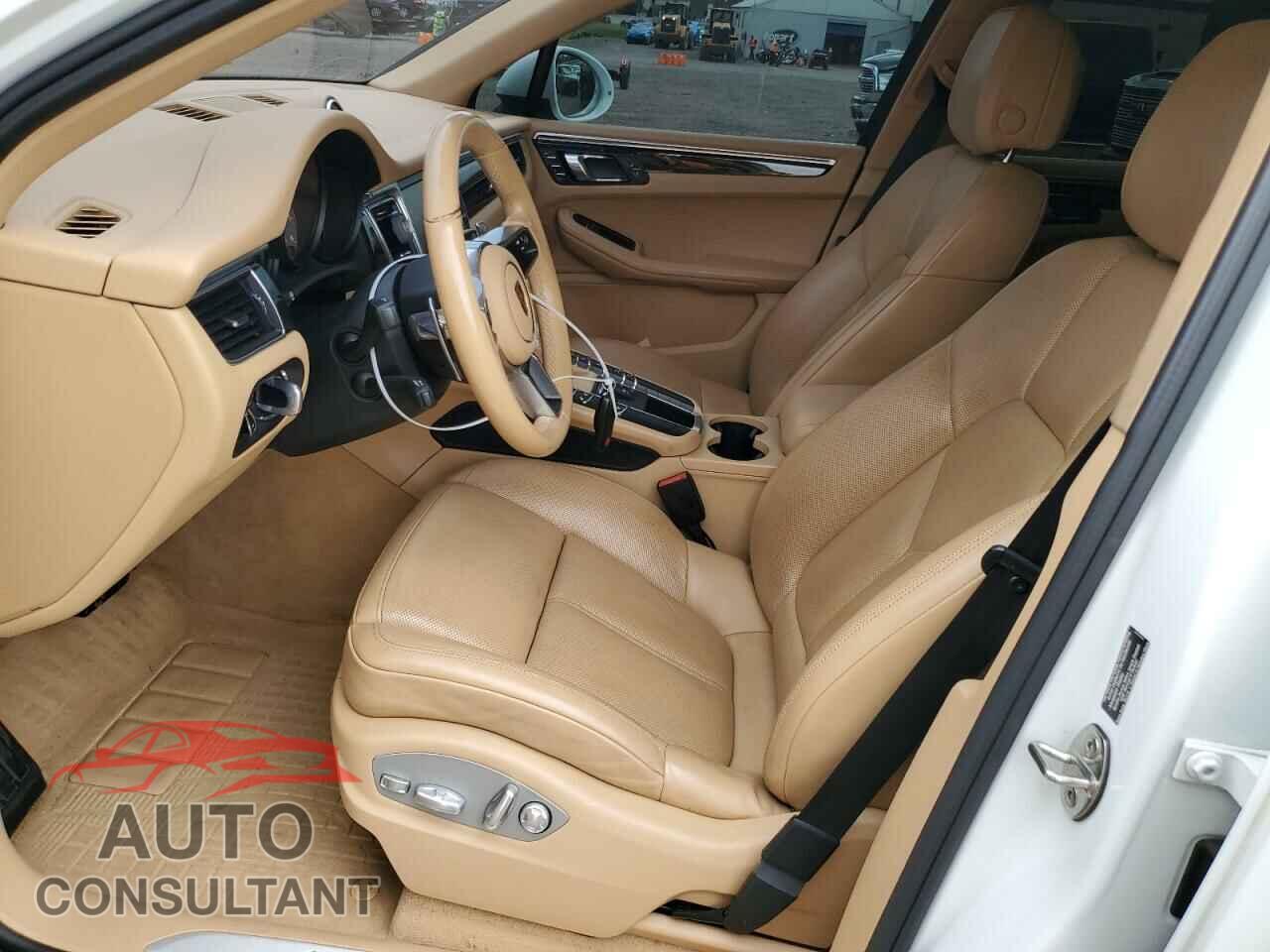PORSCHE MACAN 2016 - WP1AB2A50GLB53800