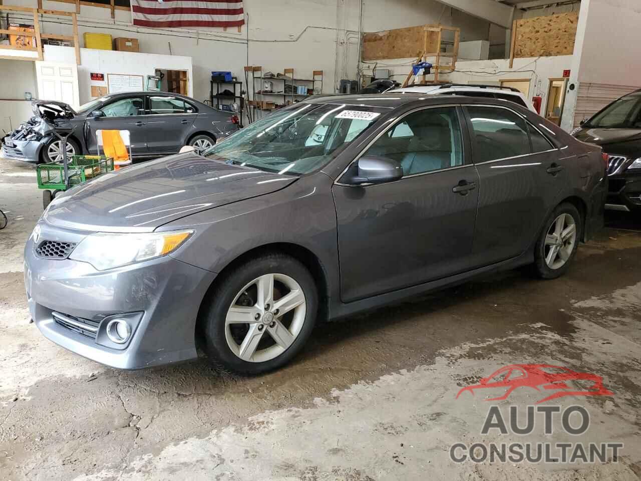 TOYOTA CAMRY 2014 - 4T1BF1FK0EU750239