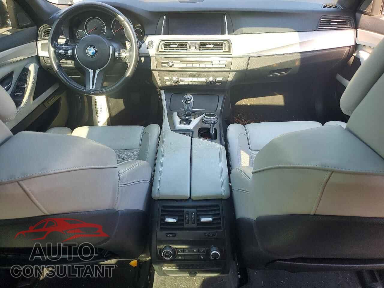 BMW M5 2014 - WBSFV9C58ED097724