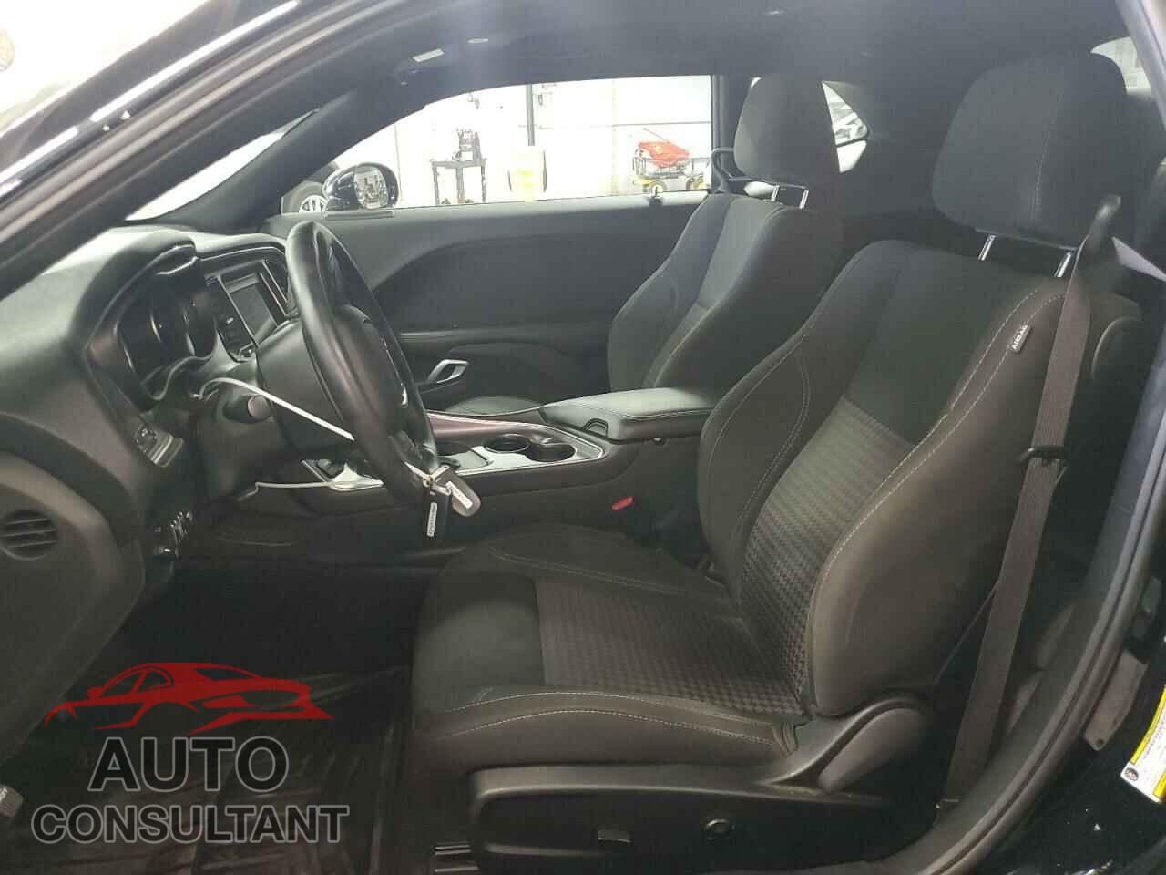 DODGE CHALLENGER 2018 - 2C3CDZBT2JH305689