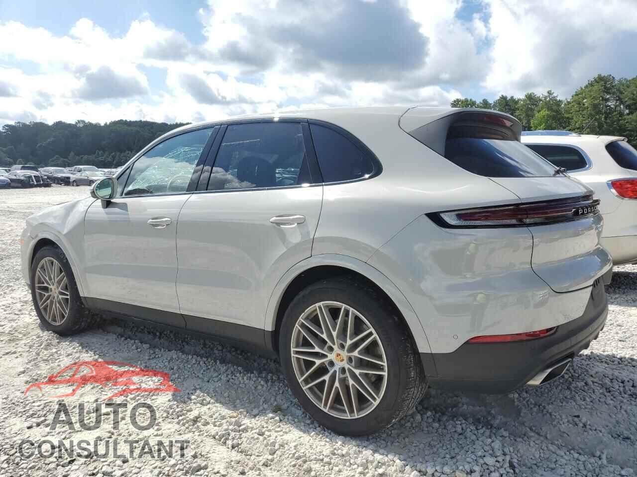 PORSCHE CAYENNE 2024 - WP1AA2AY2RDA02872