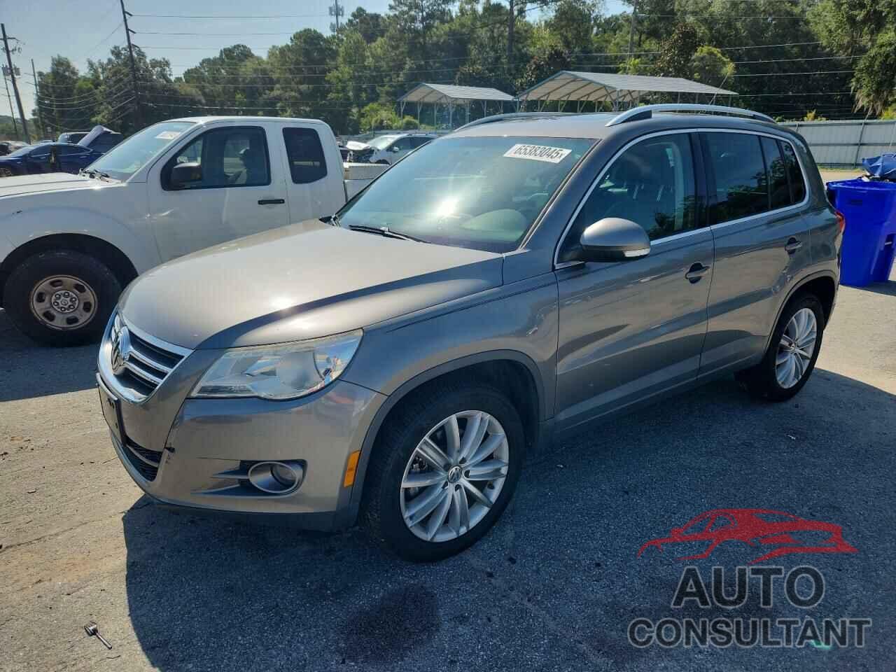 VOLKSWAGEN TIGUAN 2011 - WVGAV7AX9BW548553