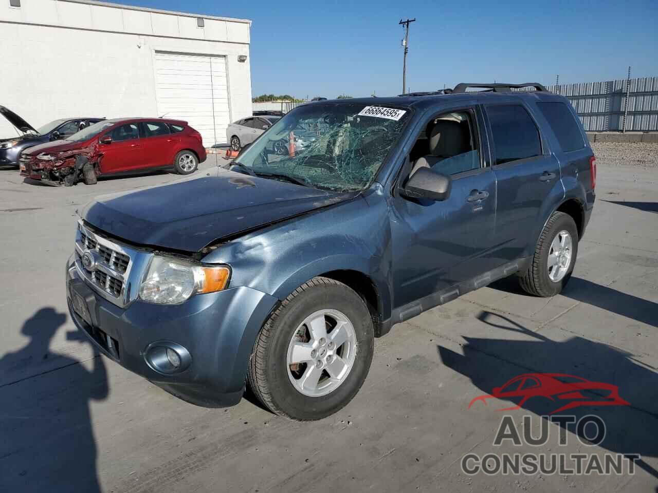 FORD ESCAPE 2011 - 1FMCU9DG9BKA14592