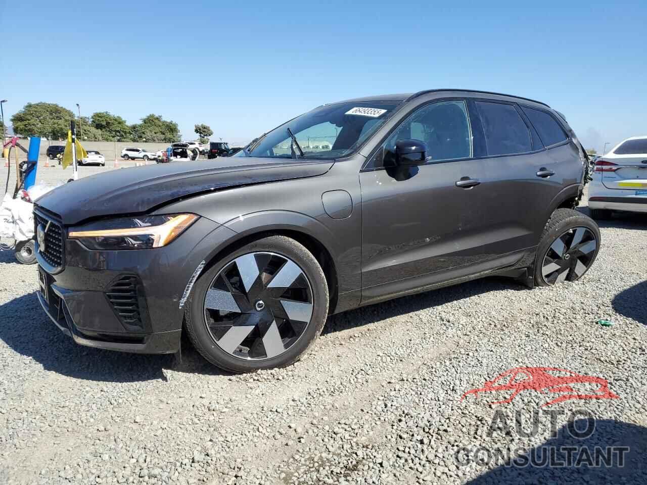 VOLVO XC60 ULTIM 2024 - YV4H60DM1R1945509