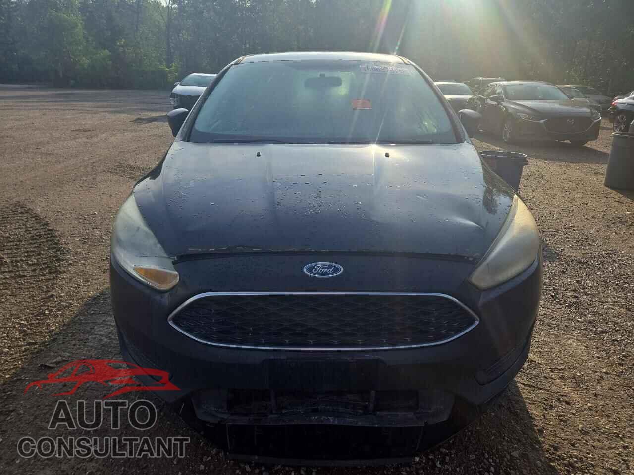 FORD FOCUS 2015 - 1FADP3F29FL303170