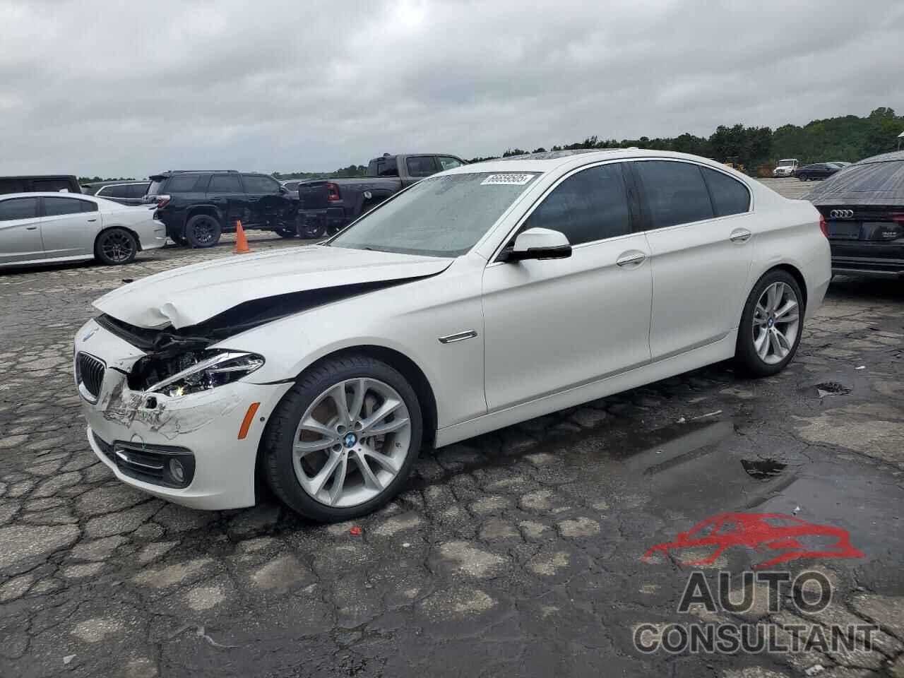 BMW 5 SERIES 2015 - WBA5B1C54FD919639