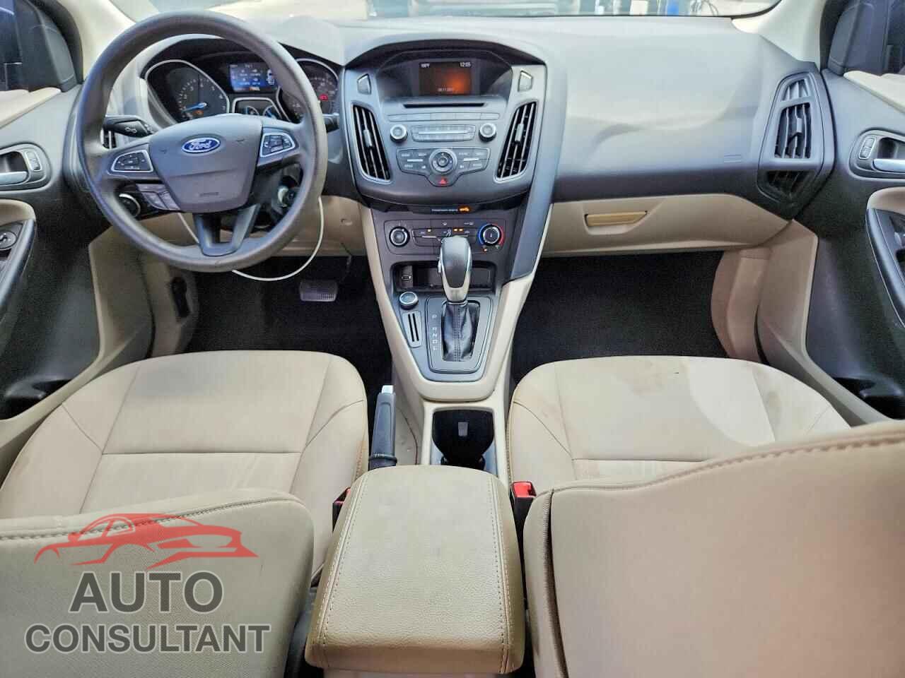 FORD FOCUS 2017 - 1FADP3F21HL346209