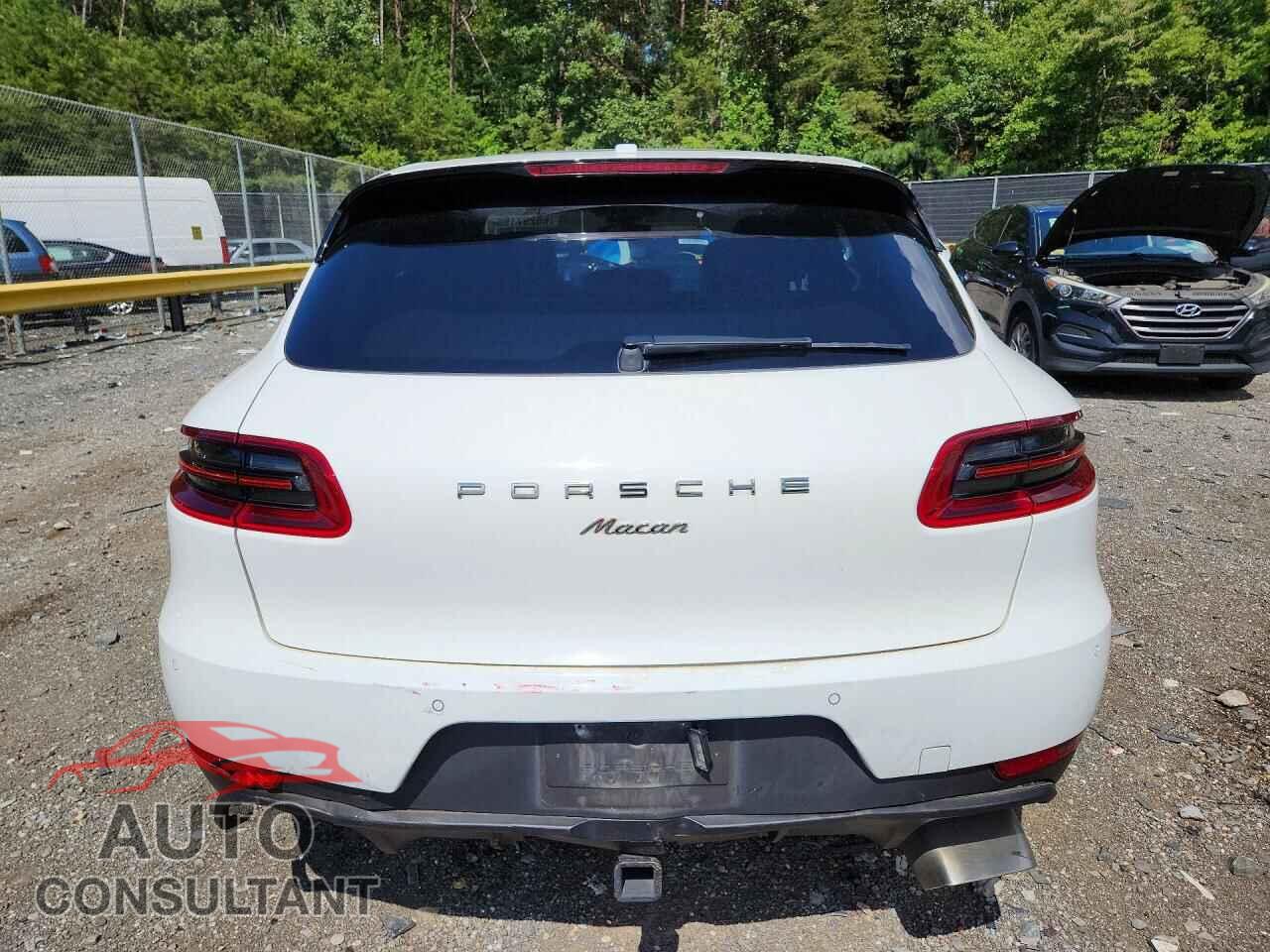 PORSCHE MACAN 2018 - WP1AA2A50JLB04414
