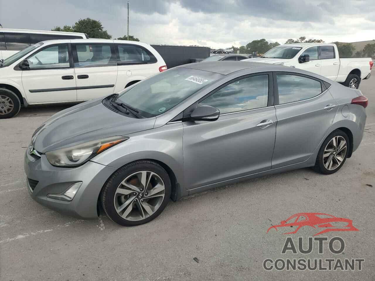HYUNDAI ELANTRA 2015 - KMHDH4AE8FU326332