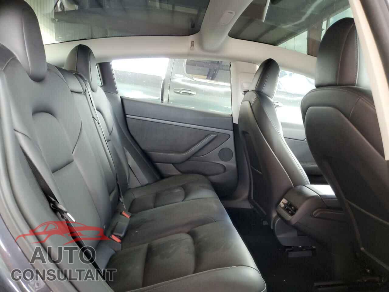 TESLA MODEL 3 2023 - 5YJ3E1EA2PF435927