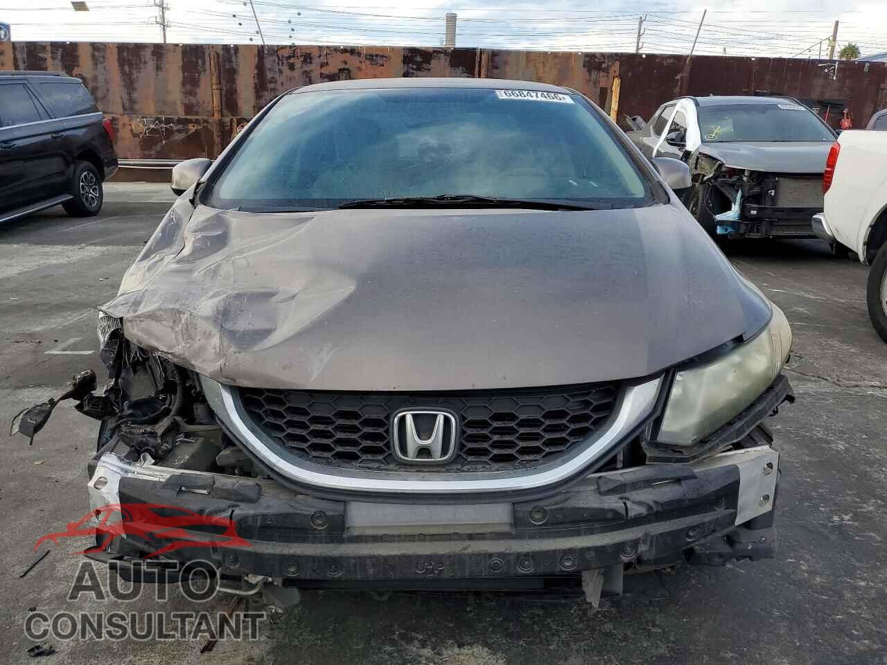 HONDA CIVIC 2013 - 2HGFB2F54DH547326