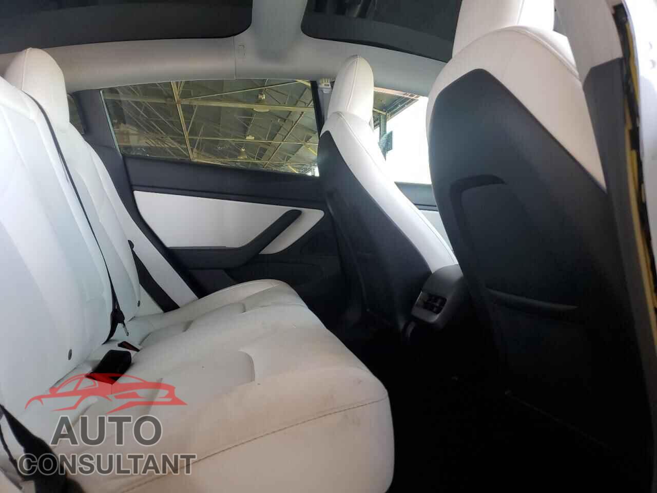 TESLA MODEL 3 2021 - 5YJ3E1EA9MF873419