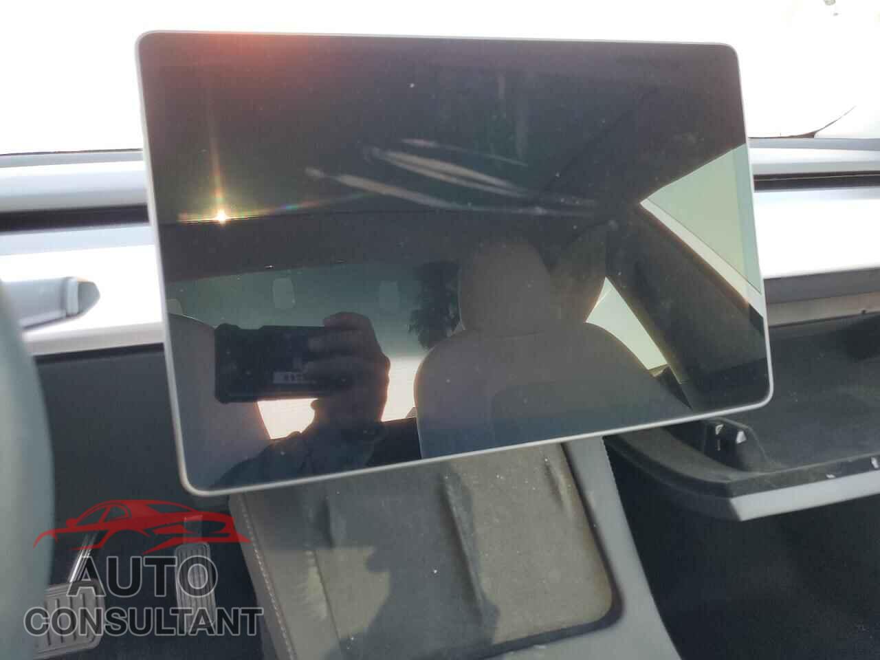 TESLA MODEL 3 2023 - 5YJ3E1EA0PF462432
