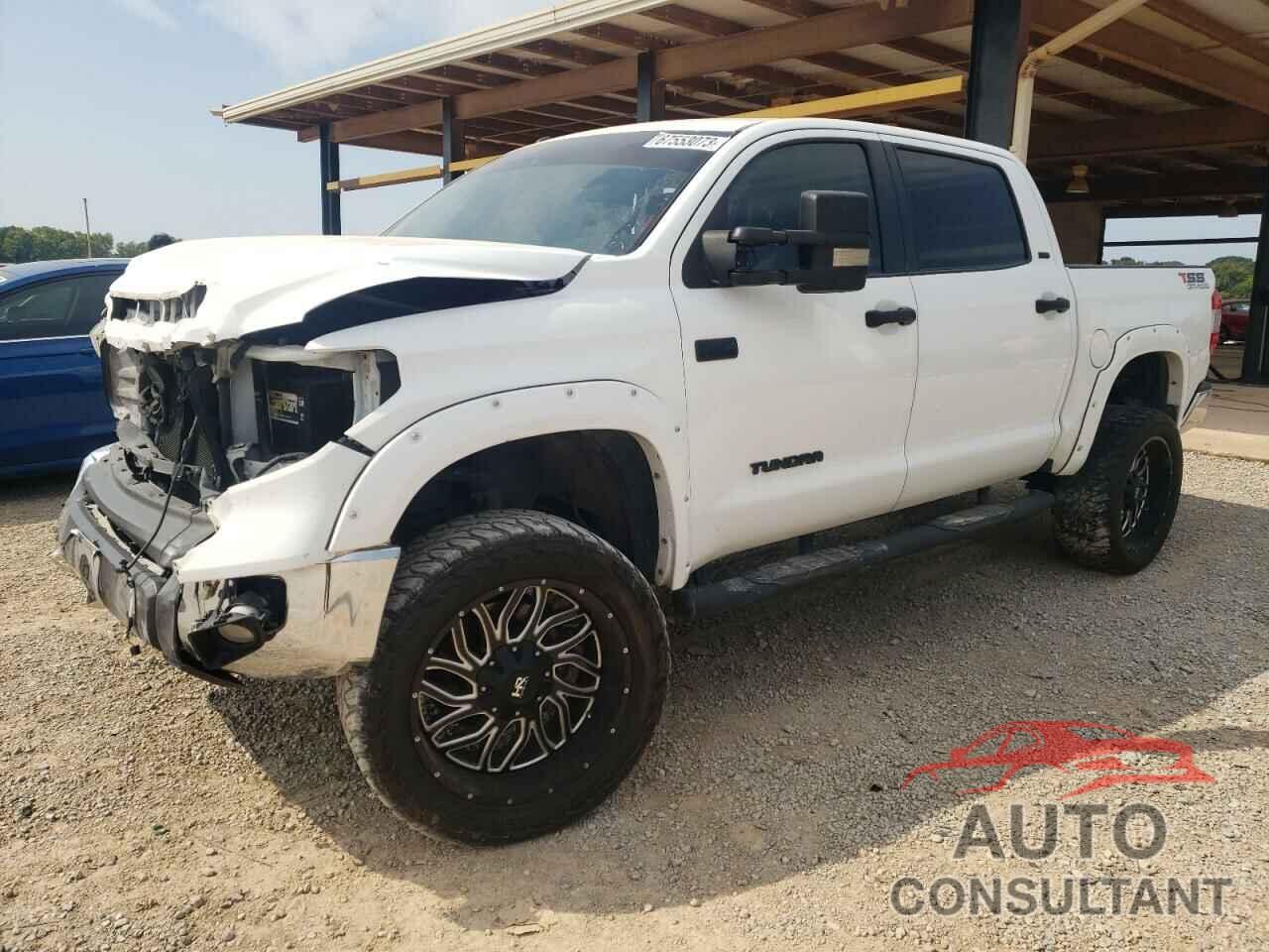 TOYOTA TUNDRA 2018 - 5TFEY5F19JX231788