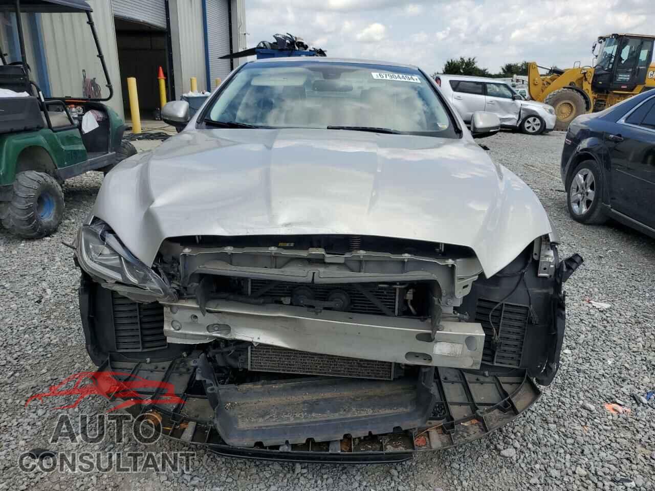 JAGUAR XJ 2016 - SAJWJ1CD4G8V98473
