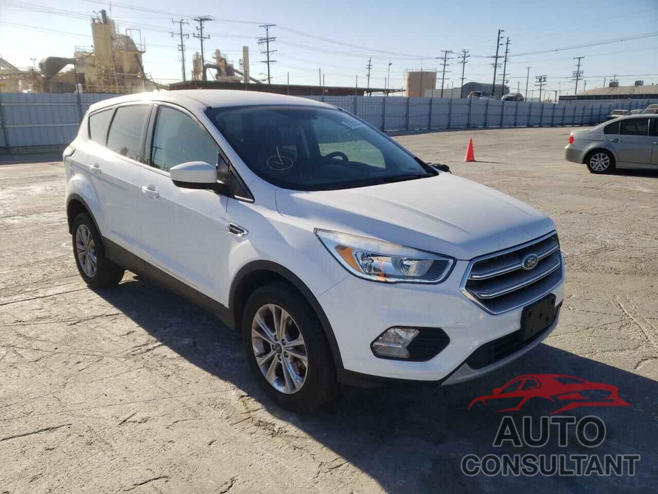 FORD ESCAPE 2017 - 1FMCU9GD8HUE48811