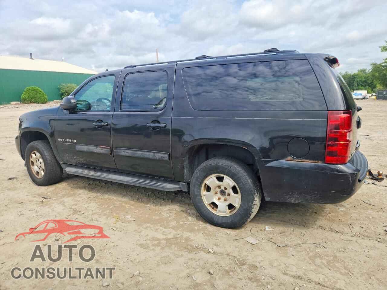 CHEVROLET SUBURBAN 2011 - 1GNSCHE02BR219958