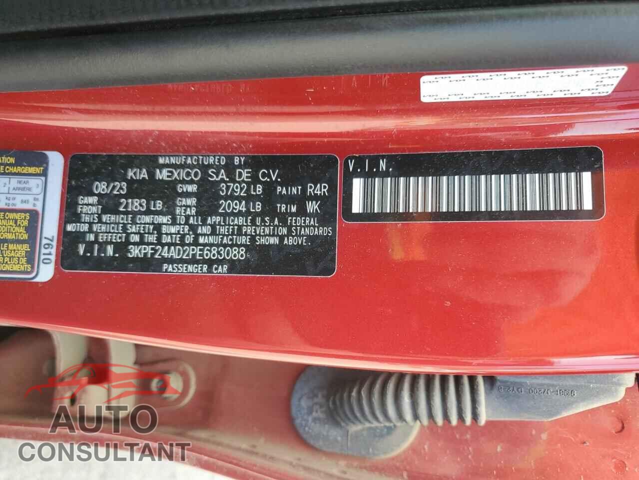 KIA FORTE 2023 - 3KPF24AD2PE683088