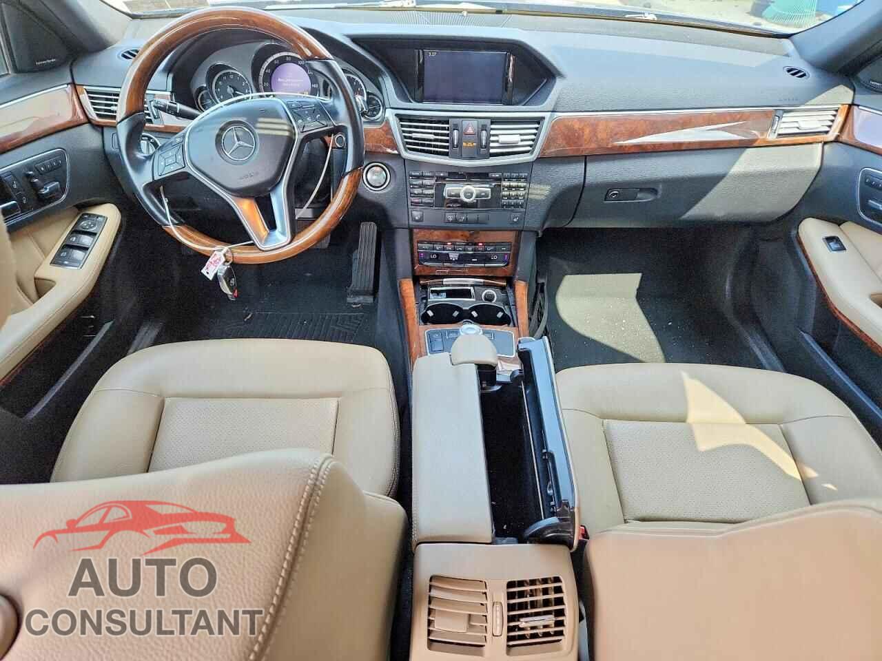 MERCEDES-BENZ E-CLASS 2012 - WDDHF8JB2CA644037