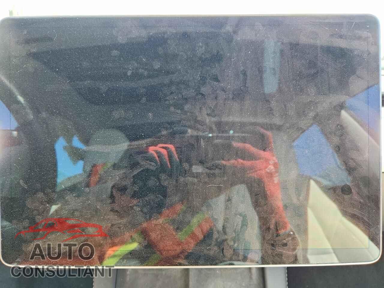TESLA MODEL 3 2023 - 5YJ3E1EA5PF542230