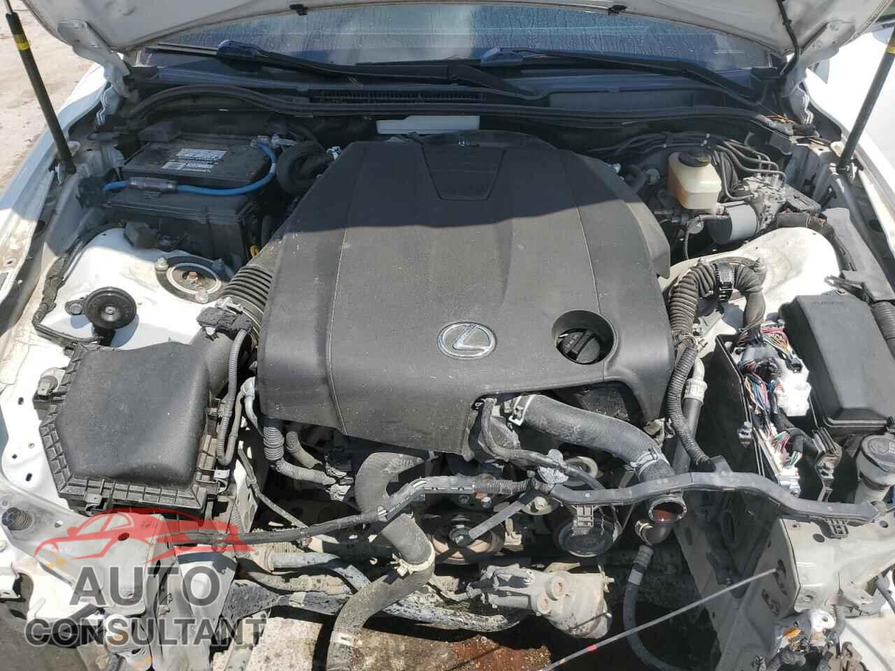 LEXUS IS 2014 - JTHCF1D29E5009995