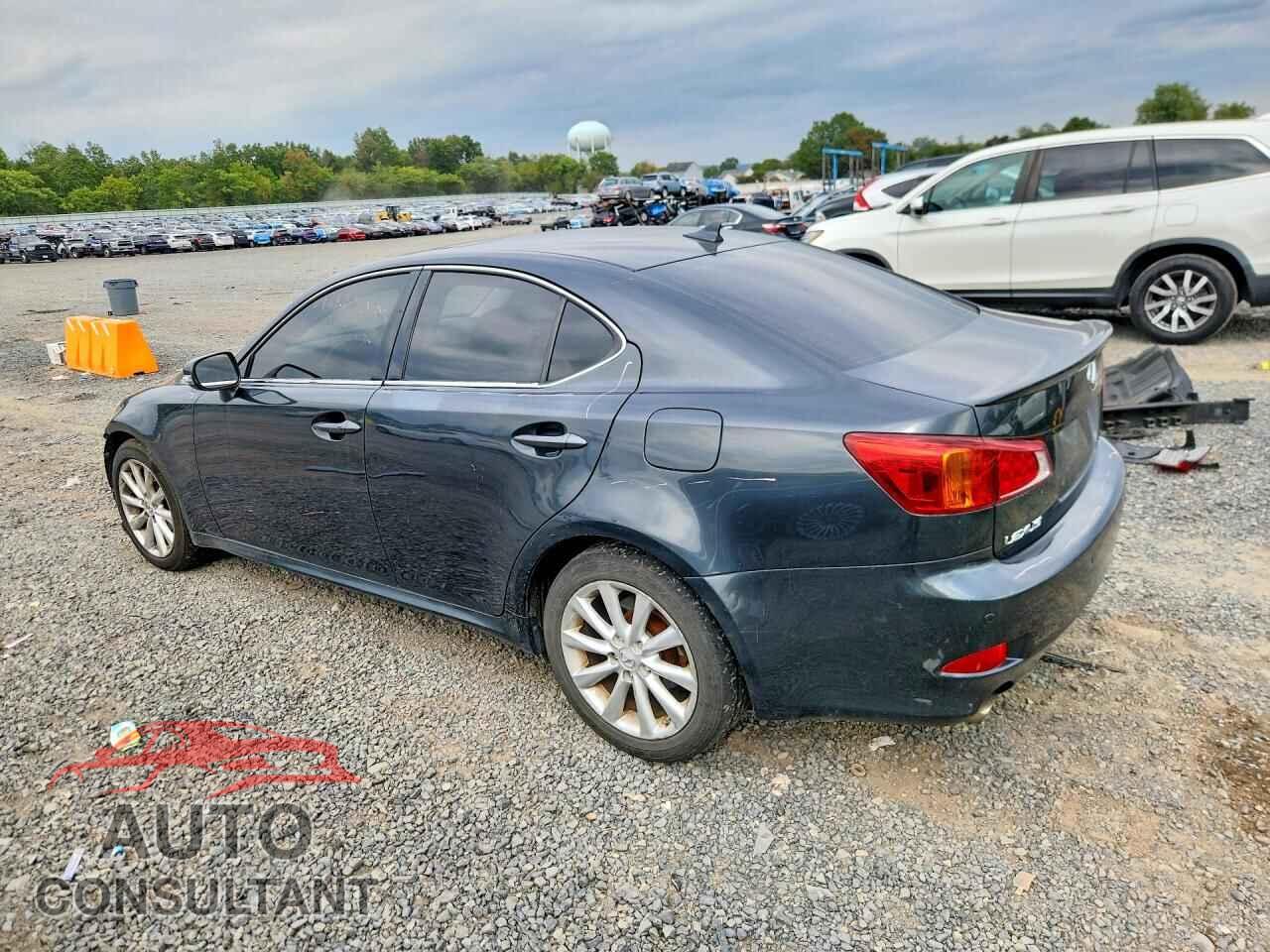 LEXUS IS 2009 - JTHCK262095030013