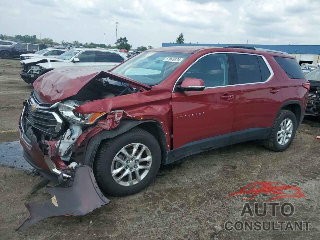 CHEVROLET TRAVERSE 2018 - 1GNEVGKW7JJ284683